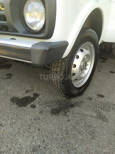 LADA (VAZ) Niva 2015, 98,000 km - 1.7 л - Zaqatala