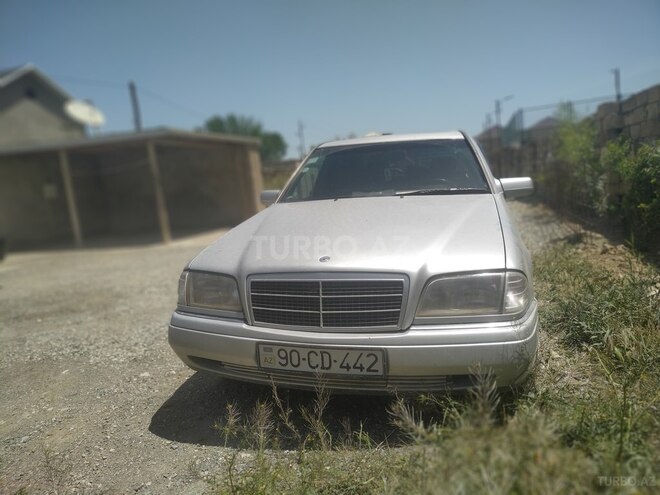 Mercedes C 220 1993, 176,548 km - 2.2 l - Bakı