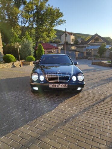 Mercedes E 320 2000, 231,000 km - 3.2 l - Bakı