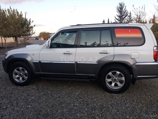 Hyundai Terracan 2002, 321,000 km - 2.5 l - Biləsuvar