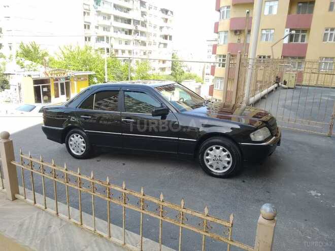 Mercedes C 220 1995, 261,000 km - 2.2 l - Bakı