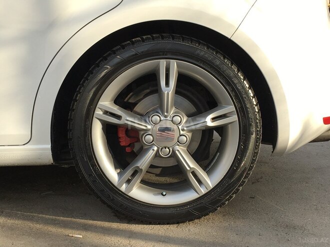 SEAT Leon 2009, 196,700 km - 1.4 l - Bakı