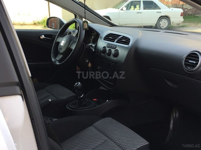 SEAT Leon 2009, 196,700 km - 1.4 l - Bakı