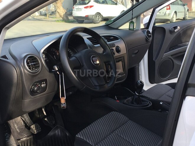 SEAT Leon 2009, 196,700 km - 1.4 l - Bakı