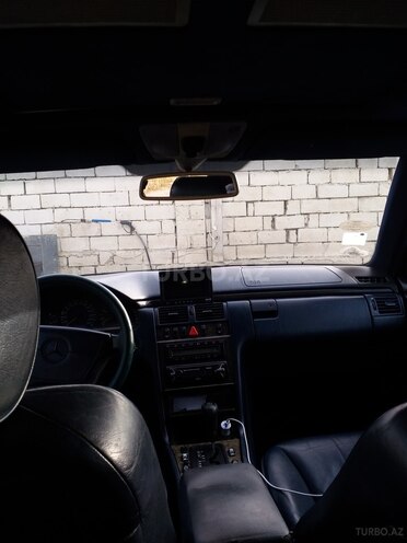 Mercedes E 300 1997, 374,000 km - 3.0 л - Bakı