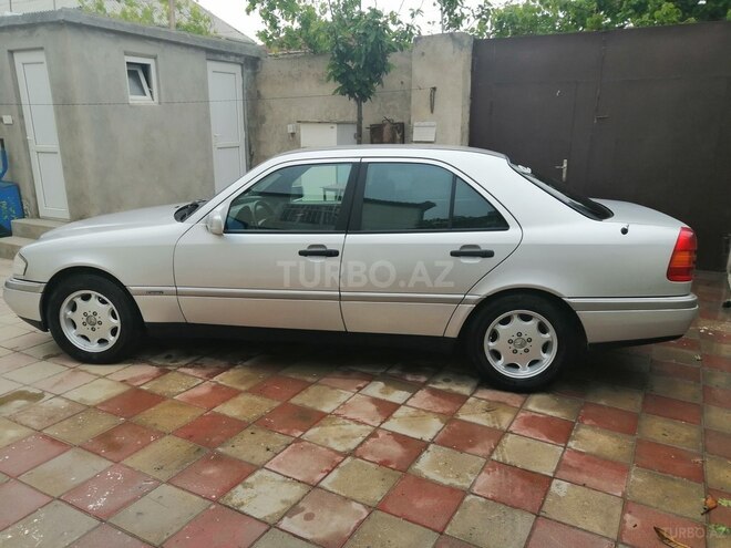 Mercedes C 180 1995, 495,000 km - 1.8 l - Bakı