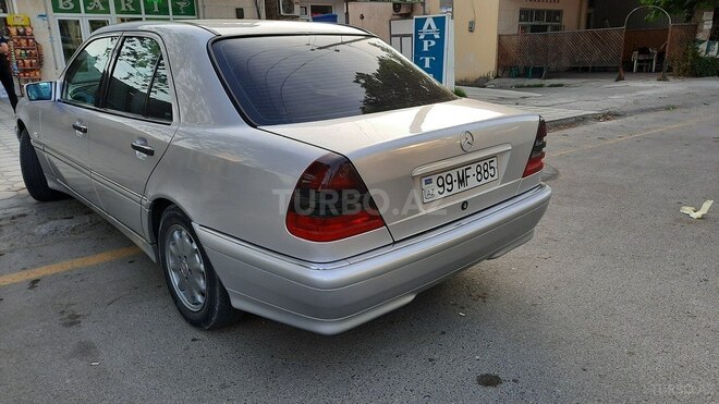 Mercedes C 180 1999, 269,600 km - 1.8 л - Göyçay
