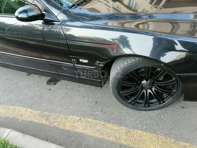 BMW 540 2001, 198,000 km - 4.4 l - Bakı