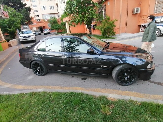 BMW 540 2001, 198,000 km - 4.4 l - Bakı