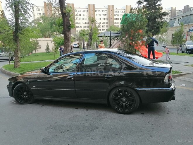 BMW 540 2001, 198,000 km - 4.4 l - Bakı