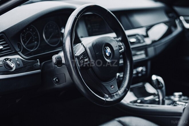 BMW 528 2012, 180,000 km - 3.0 l - Bakı