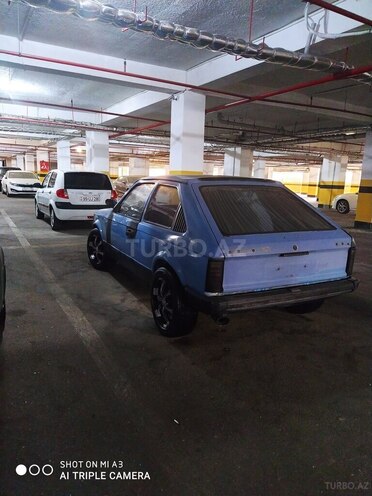 Opel  1981, 450,000 km - 1.6 l - Bakı