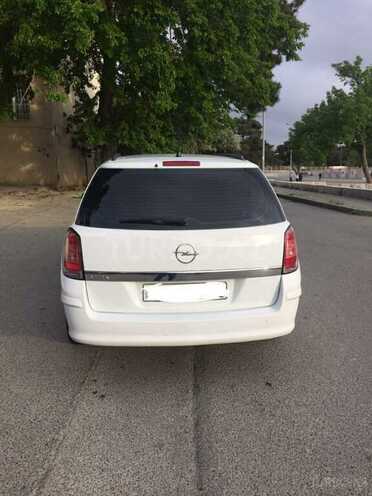 Opel Astra 2007, 204,000 km - 1.4 л - Bakı