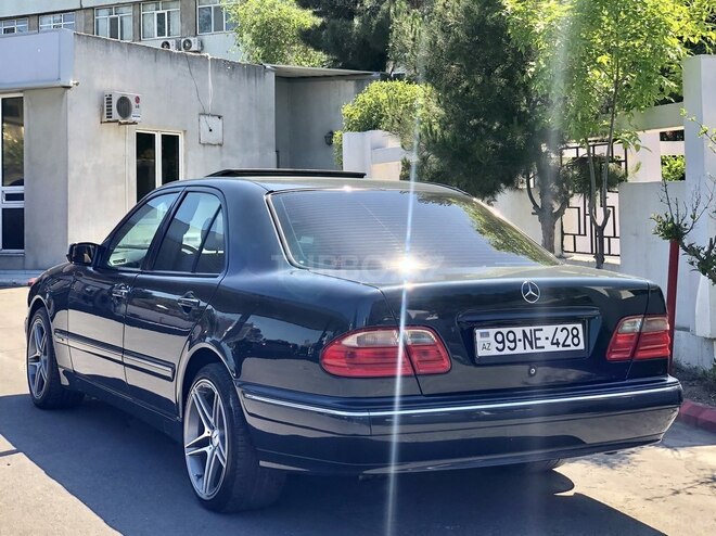 Mercedes E 240 1999, 201,000 km - 2.4 l - Bakı