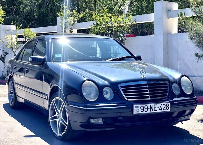 Mercedes E 240 1999, 201,000 km - 2.4 l - Bakı