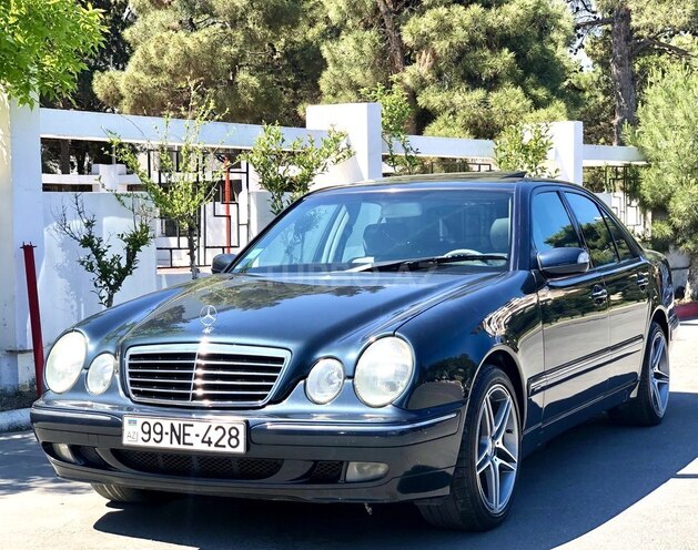 Mercedes E 240 1999, 201,000 km - 2.4 l - Bakı