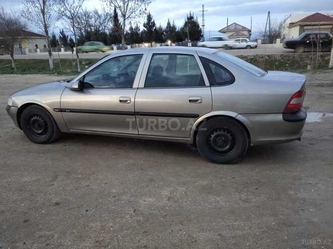 Opel Vectra 1996, 400,000 km - 1.8 l - Şirvan