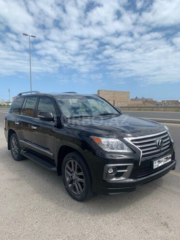 Lexus LX 570 2015, 63,000 km - 5.7 л - Bakı