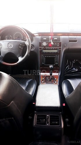 Mercedes E 240 1999, 255,600 km - 2.4 л - Bakı