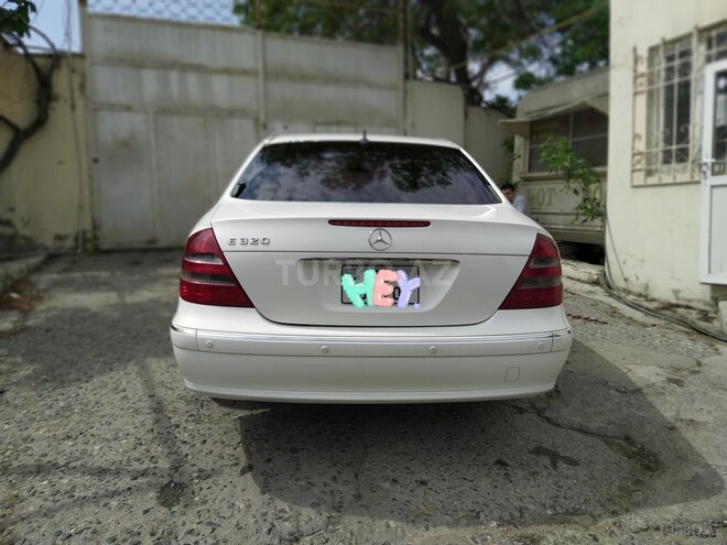 Mercedes E 320 2002, 321,000 km - 3.2 l - Bakı
