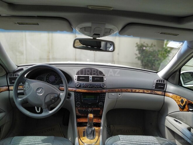 Mercedes E 320 2002, 321,000 km - 3.2 l - Bakı