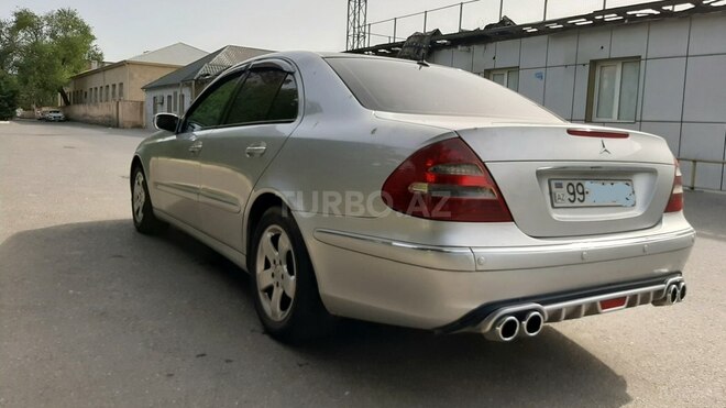 Mercedes E 270 2002, 375,000 km - 2.7 l - Bakı