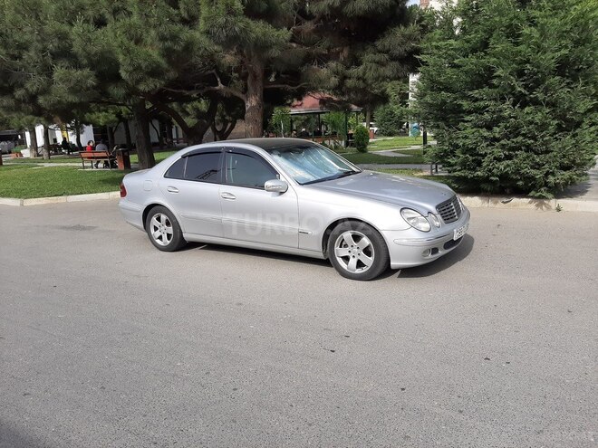 Mercedes E 270 2002, 375,000 km - 2.7 l - Bakı