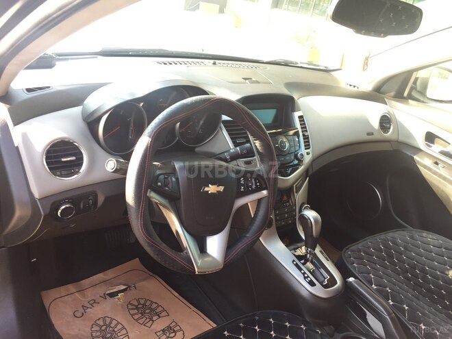 Chevrolet Cruze 2011, 127,000 km - 1.4 л - Bakı