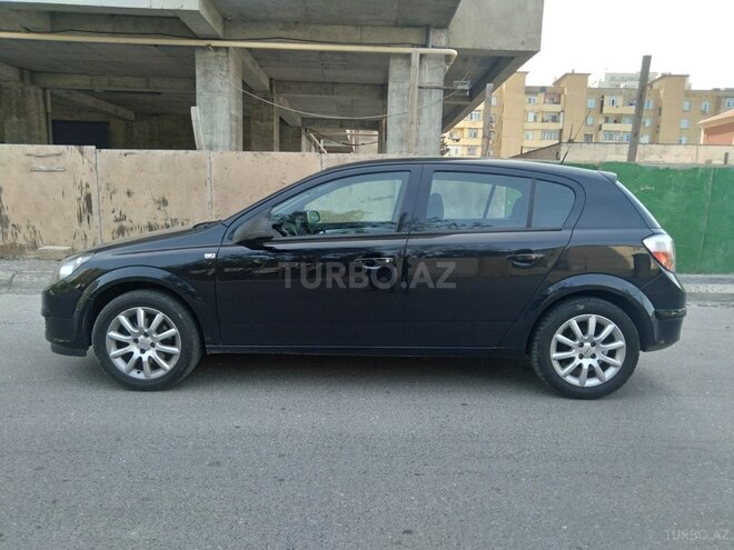 Opel Astra 2005, 175,000 km - 1.4 л - Bakı