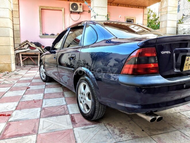 Opel Vectra 1998, 229,799 km - 2.5 l - Sumqayıt