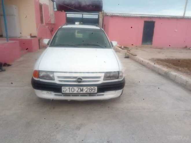 Opel Astra 1994, 500,000 km - 1.7 l - Bakı