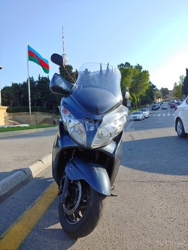 Suzuki Burgman 2012, 45,000 km - 0.4 l - Bakı