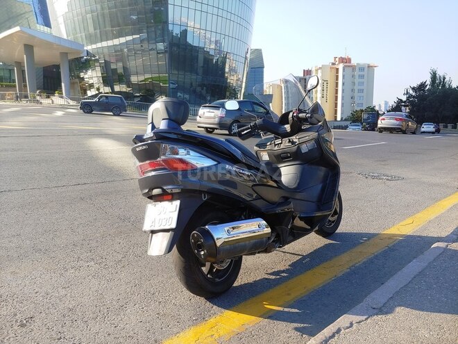 Suzuki Burgman 2012, 45,000 km - 0.4 l - Bakı