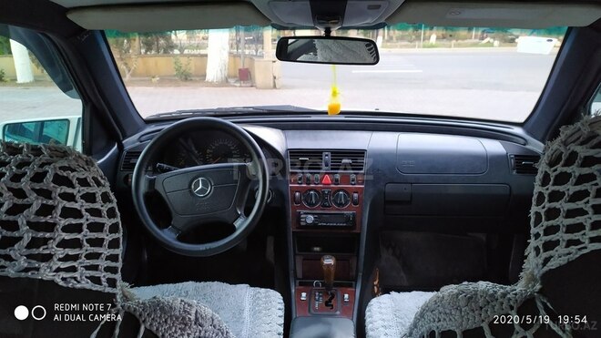 Mercedes C 240 1999, 97,860 km - 2.4 л - Şirvan