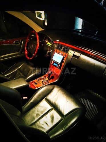 Mercedes E 240 1998, 363,000 km - 2.8 l - İsmayıllı