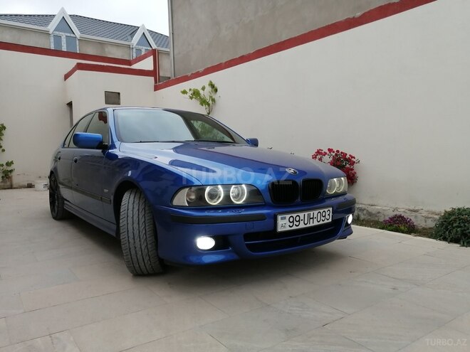 BMW 523 2000, 330,000 km - 2.5 l - Bakı