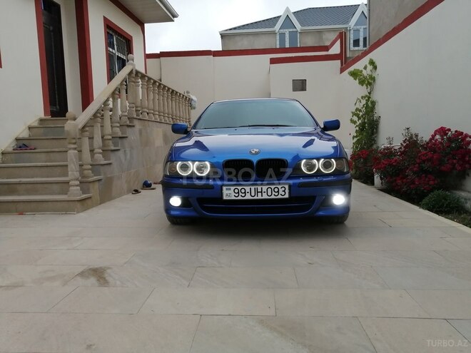 BMW 523 2000, 330,000 km - 2.5 l - Bakı