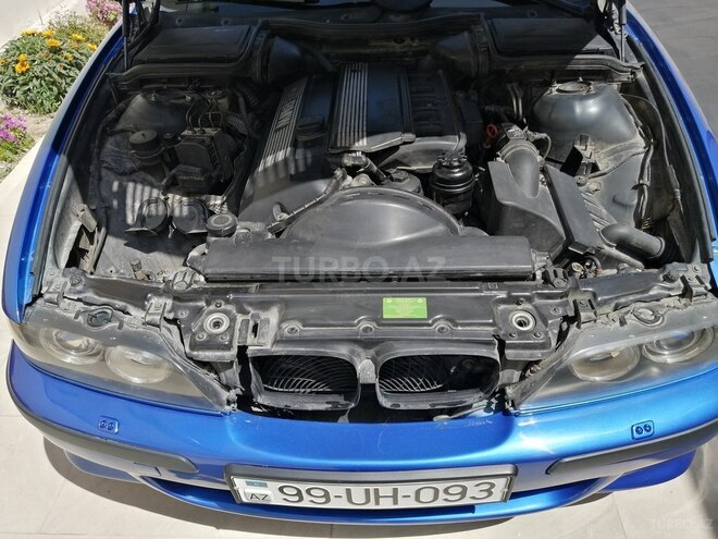 BMW 523 2000, 330,000 km - 2.5 l - Bakı