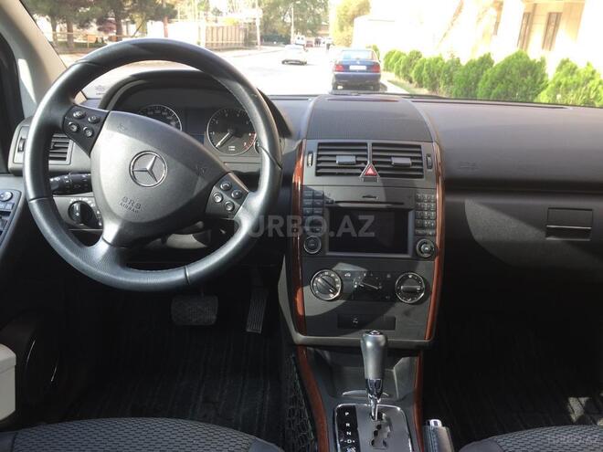 Mercedes A 180 2010, 87,000 km - 1.8 l - Bakı