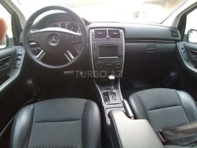 Mercedes B 180 2010, 55,000 km - 1.7 l - Bakı