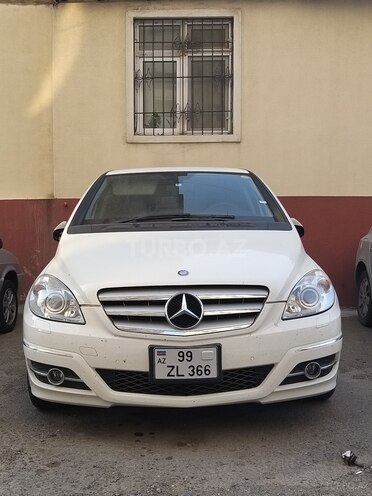 Mercedes B 180 2010, 55,000 km - 1.7 l - Bakı