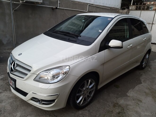 Mercedes B 180 2010, 55,000 km - 1.7 l - Bakı