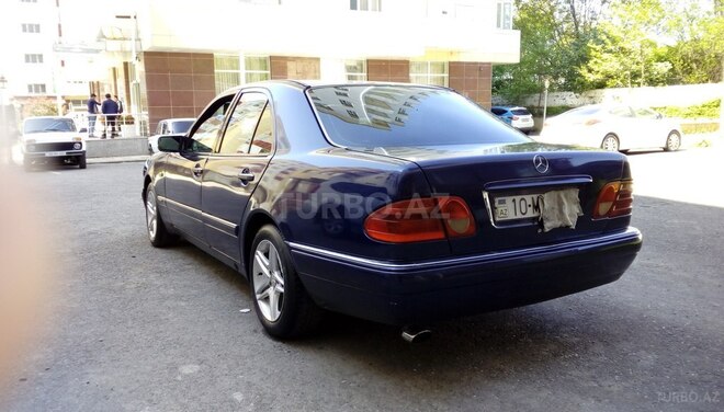 Mercedes E 220 1998, 385,000 km - 2.2 л - Qəbələ