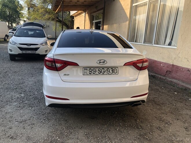 Hyundai Sonata 2014, 140,000 km - 2.0 l - Xudat