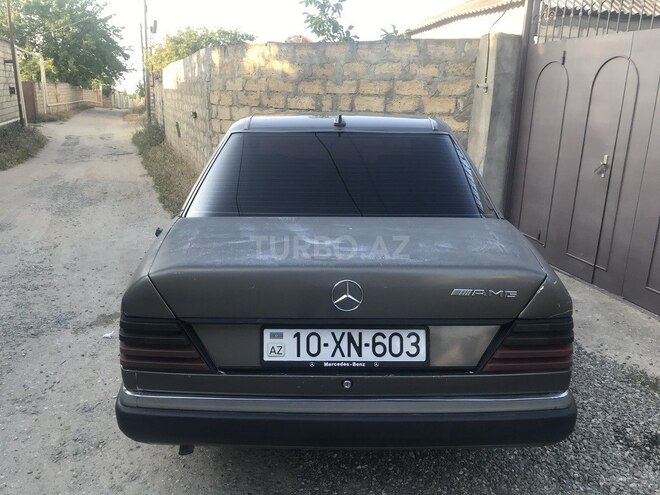 Mercedes E 200 1990, 500,000 km - 2.0 l - Sumqayıt