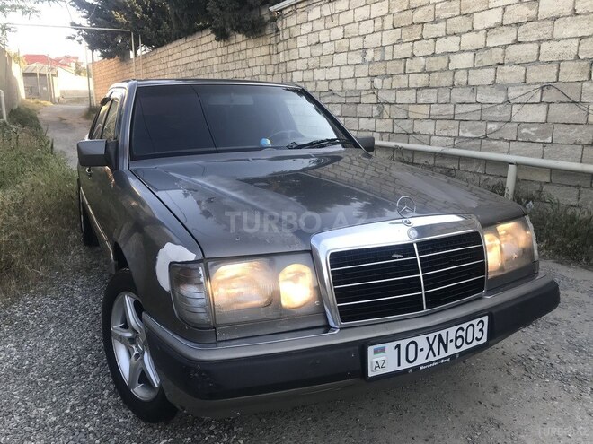 Mercedes E 200 1990, 500,000 km - 2.0 l - Sumqayıt
