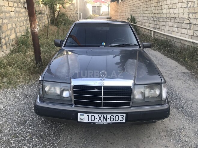 Mercedes E 200 1990, 500,000 km - 2.0 l - Sumqayıt