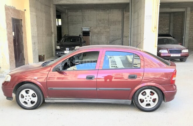 Opel Astra 1999, 412,300 km - 2.0 l - Bakı
