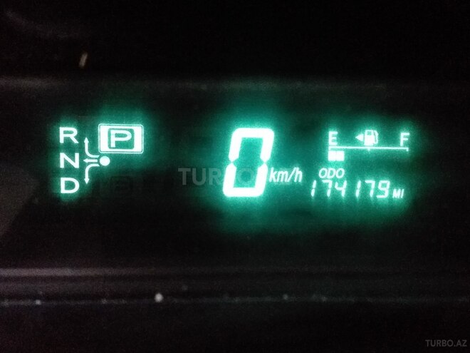 Toyota Prius 2008, 178,000 km - 1.5 л - Bakı