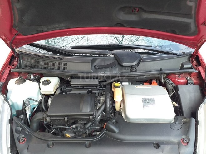 Toyota Prius 2008, 178,000 km - 1.5 л - Bakı